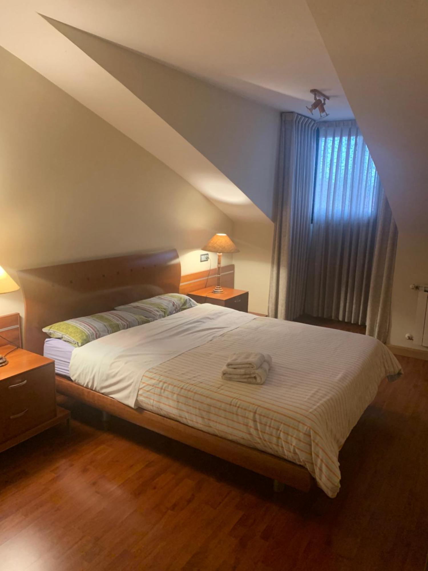 Апартаменти Atico Centro Oviedo 3Hab+Garaje+Terraza+Wifi Екстер'єр фото